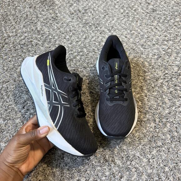 Asics Shoes - Asics Womens Sneakers Versablast 4 Black Silver Shoes Size 8 Excellent